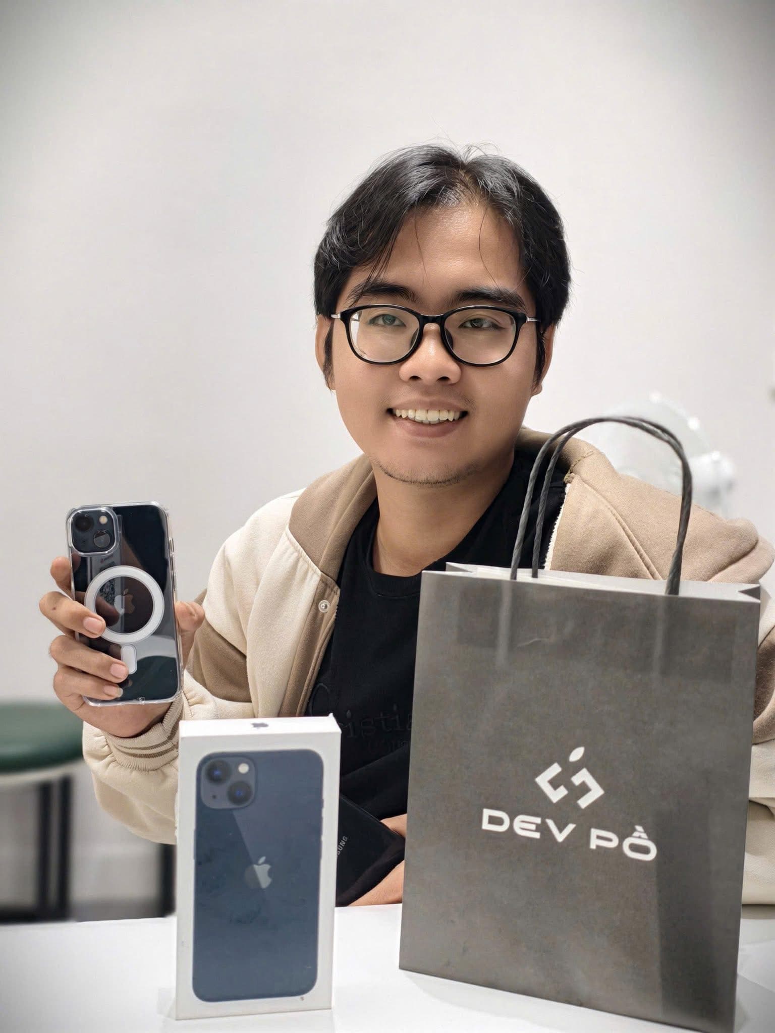 Feedback giao iPhone Lock tận nơi TP.HCM Dev Pồ