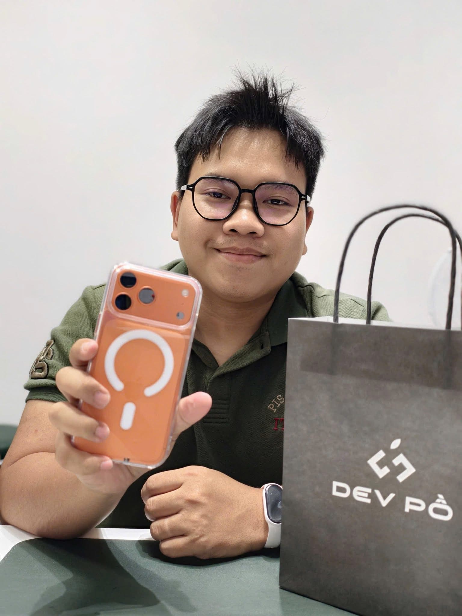 Đánh giá dịch vụ mua iPhone Lock Dev Pồ HCM