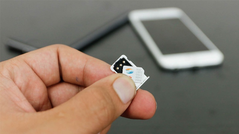Cách đặt sim ghép khớp với sim chính trên khay sim iPhone Lock